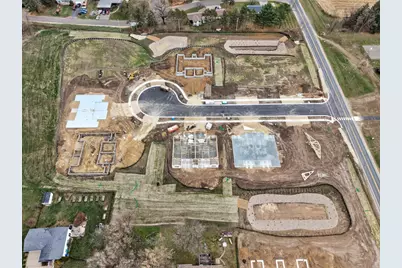 1041 Legend Lane, River Falls, WI 54022 - Photo 6