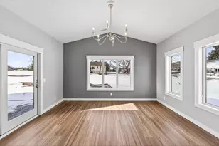 1043 Legend Ln, River Falls, WI 54022 - Photo 10