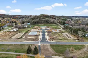 1093 Legend Ln, River Falls, WI 54022 - Photo 2