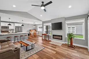 7246 385th St, North Branch, MN 55056 - Photo 4