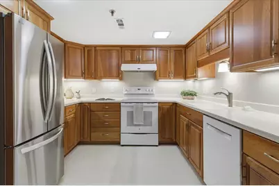 625 19th Street NW #103, Rochester, MN 55901 - Photo 6