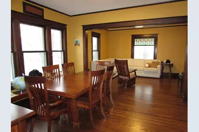 302 Victoria Street, Fairmont, MN 56031 - Photo 2