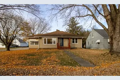 300 Pleasant Street E, Amboy, MN 56010 - Photo 1