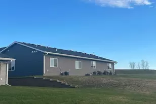 890 Tall Grass Ct, Wanamingo, MN 55983 - Photo 12