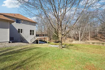 7483 Moccasin Trail, Chanhassen, MN 55317 - Photo 40