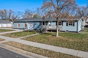 500 N Elm St, Marshall, MN 56258 - Photo 1