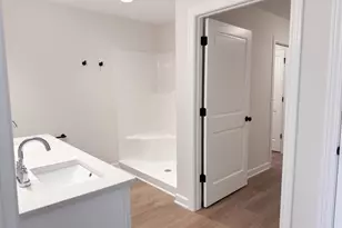 617 Field Point St, Roberts, WI 54023 - Photo 14