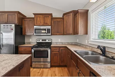 20491 Goodvine Trail N, Forest Lake, MN 55025 - Photo 8