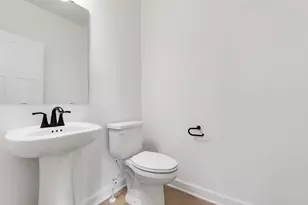 4618 Buckingham Dr NW, Rochester, MN 55901 - Photo 6