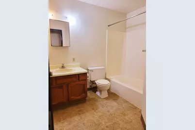 528 N Grant Street #206, Blue Earth, MN 56013 - Photo 12