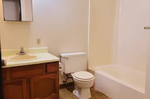 528 N Grant St, Blue Earth, MN 56013 - Photo 12