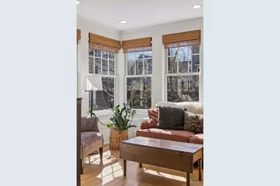 143 Lexington Parkway N, Saint Paul, MN 55104 - Photo 10