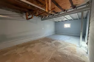 714 S Elm St, Lamberton, MN 56152 - Photo 24