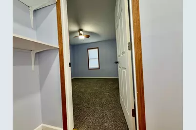 714 S Elm Street, Lamberton, MN 56152 - Photo 10