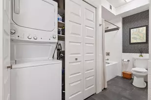 2950 Dean Pkwy, Minneapolis, MN 55416 - Photo 28