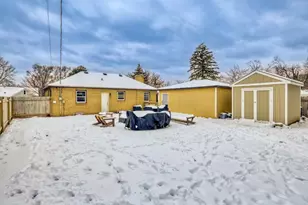 1406 Schletti St, Saint Paul, MN 55117 - Photo 16