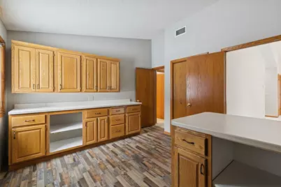 805 Southcross Drive E, Burnsville, MN 55306 - Photo 18