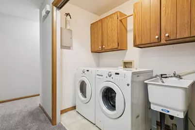 805 Southcross Drive E, Burnsville, MN 55306 - Photo 20