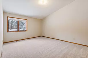 805 Southcross Dr E, Burnsville, MN 55306 - Photo 10