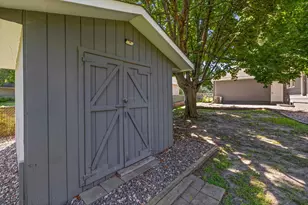 8600 Northwood Pkwy, New Hope, MN 55427 - Photo 60