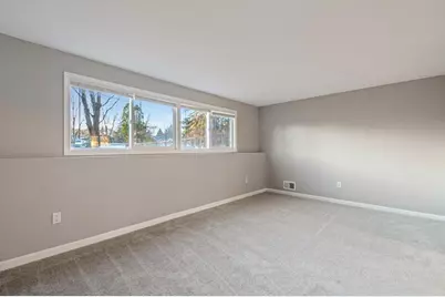 1076 Sibley Street S, Shakopee, MN 55379 - Photo 6