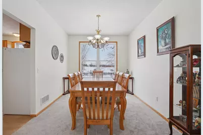 3913 Oxford Drive, Woodbury, MN 55125 - Photo 16