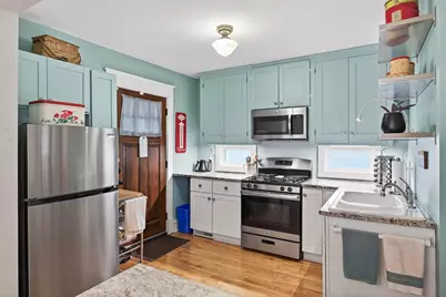 2046 James Avenue N, Minneapolis, MN 55411 - Photo 2