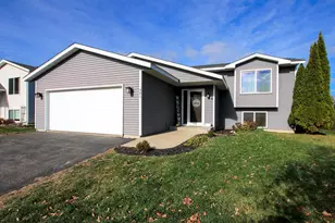 961 Carolina Pkwy NW, Hutchinson, MN 55350 - Photo 1