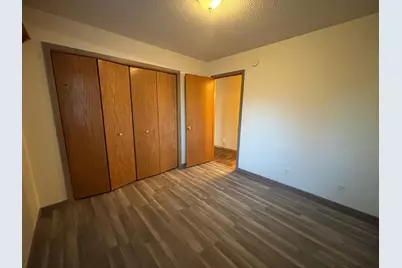 311 Kendall Avenue S, Thief River Falls, MN 56701 - Photo 18