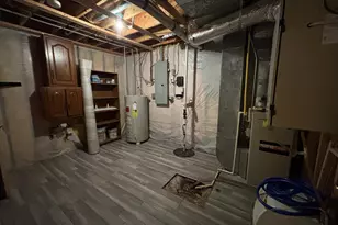 311 Kendall Ave S, Thief River Falls, MN 56701 - Photo 26