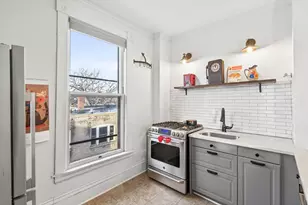 300 Marshall Ave, Saint Paul, MN 55102 - Photo 8