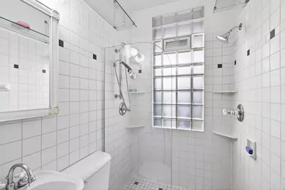 300 Marshall Avenue #6, Saint Paul, MN 55102 - Photo 18