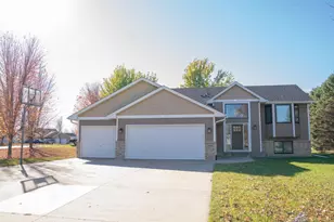 1048 Prairie Ridge Ln, Lester Prairie, MN 55354 - Photo 1