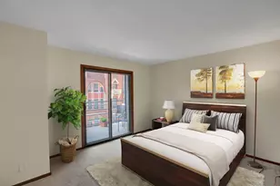 26 10th Street W, Saint Paul, MN 55102 - Photo 4