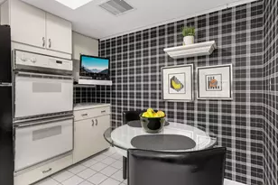 6105 Lincoln Dr, Edina, MN 55436 - Photo 18