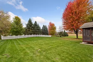 6685 Walnut Dr, Minnetrista, MN 55364 - Photo 4