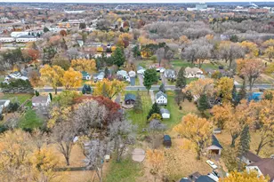 2695 Harvester Ave E, Maplewood, MN 55119 - Photo 40