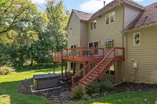 4902 Beacon Hill Rd, Minnetonka, MN 55345 - Photo 40