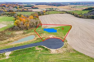 363 Candy Ln, River Falls, WI 54022 - Photo 2