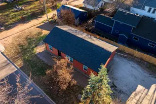 422 Court Ave N, Sandstone, MN 55072 - Photo 4