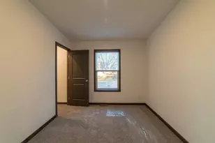 422 Court Ave N, Sandstone, MN 55072 - Photo 40