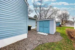 606 S 10th St, Olivia, MN 56277 - Photo 38