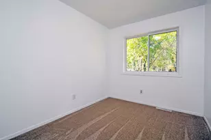 6231 Red Fox Run, North Branch, MN 55056 - Photo 8