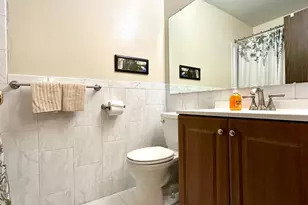 1228 Wagon Wheel Rd, Hopkins, MN 55343 - Photo 20