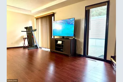 1228 Wagon Wheel Road, Hopkins, MN 55343 - Photo 6