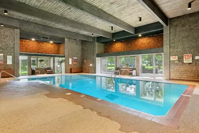 2800 Hamline Avenue N #302, Roseville, MN 55113 - Photo 18