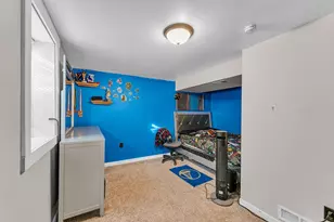 5215 Washburn Ave N, Minneapolis, MN 55430 - Photo 12