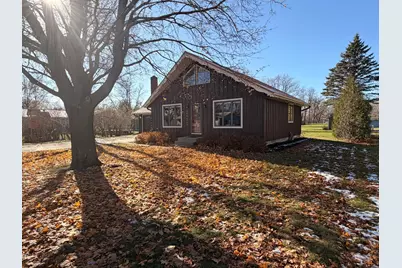 2450 Douglas Street, Windom, MN 56101 - Photo 2