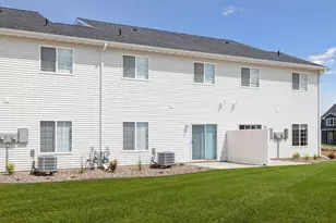 640 Franklin St, Roberts, WI 54023 - Photo 28