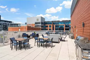 215 10th Ave S, Minneapolis, MN 55415 - Photo 28